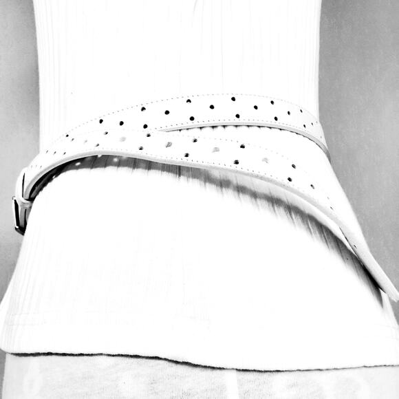 Talbots White Genuine Leather Belt XL Waist Decorative Punch Holes Throughout - Picture 2 of 11